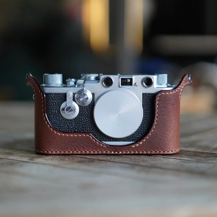 Leica Barnack IIIG half case : LEICA CASES & STRAPS by handcraft