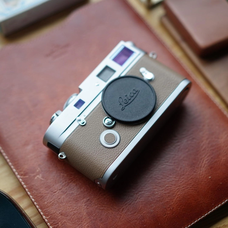 皮を飾ります M7 Leica ライカ ライカ Coverings Camera Custom Aki-Asahi - カット済み貼り替え革 M7用 フィルムカメラ