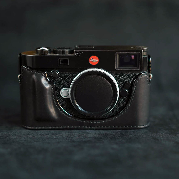 Golden Eye Edition] Half-case for Leica M10 series (M10 / M10-P