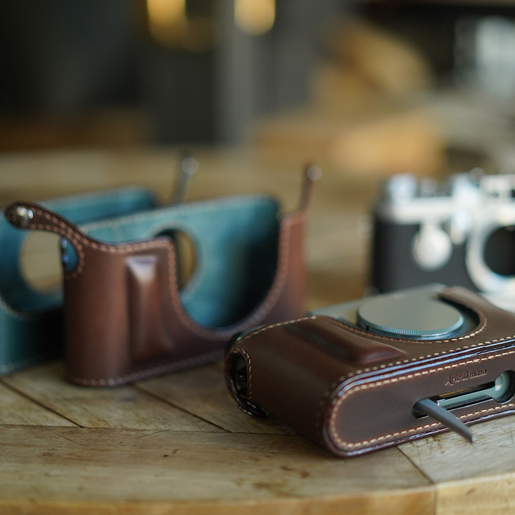 フィルムカメラ Leica MP x Leica vit half case Leica M2, M3, M4, M6, M7, MP + Leica Vit half case : LEICA CASES
