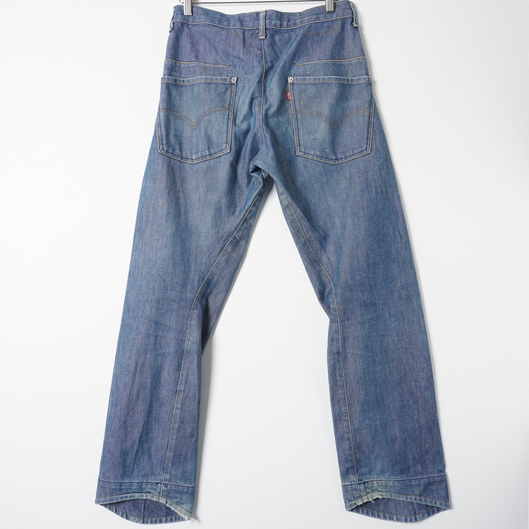 Levi's engineered jeans RELAXED 日本製　00s Levi's (00's, Engineered Jeans, Japan Made) : 파브리크 스토어