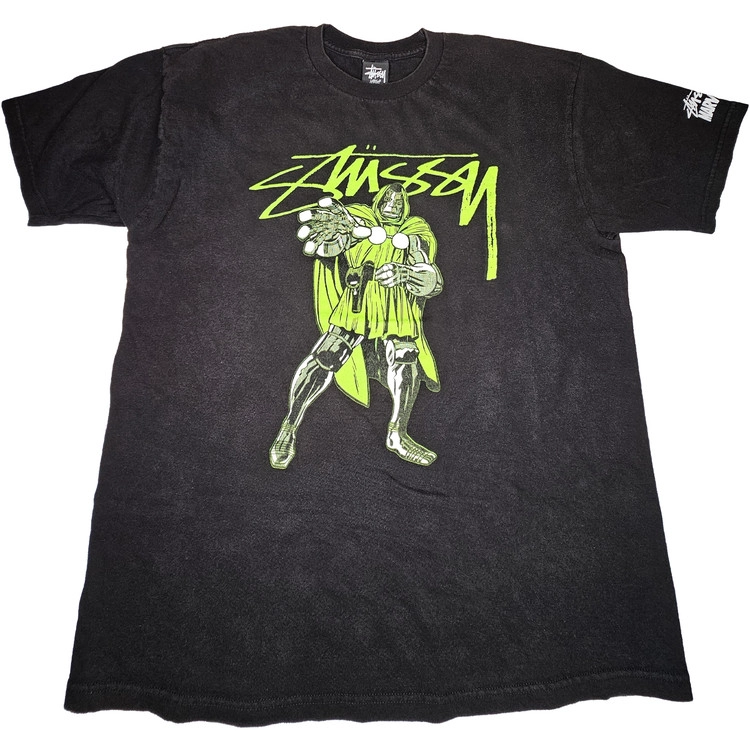 トップス STUSSY x MARVEL Dr.Doom Tee size M STUSSY X MARVEL - DR. DOOM (2011) (L) TEE : VNTGdept
