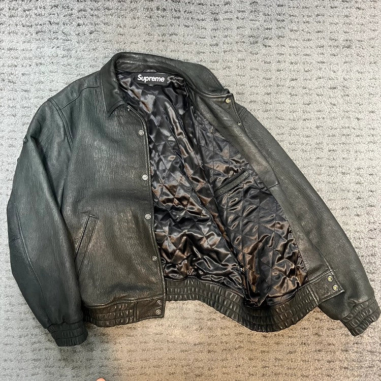 【Supreme】 pebbled leather varsity jacket 809960_00.png.png