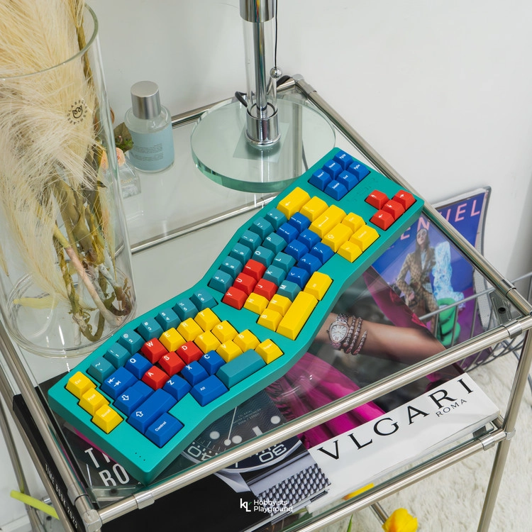 TGR Lena, the Teal : KLC Hobbyists' Playground