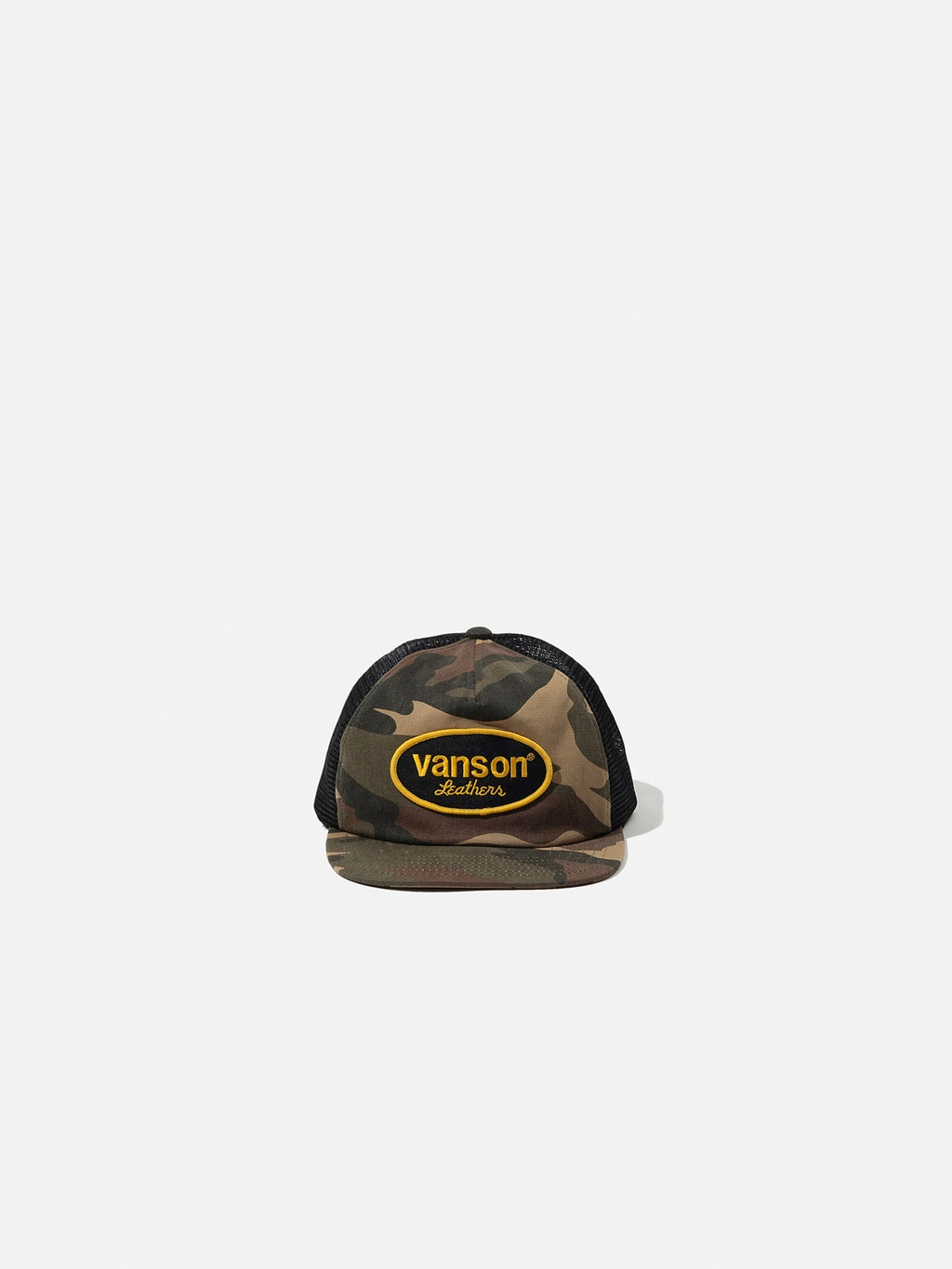 Oval Logo Vintage Mesh Cap / Camo & Black : HIDEANDRIDE INTL