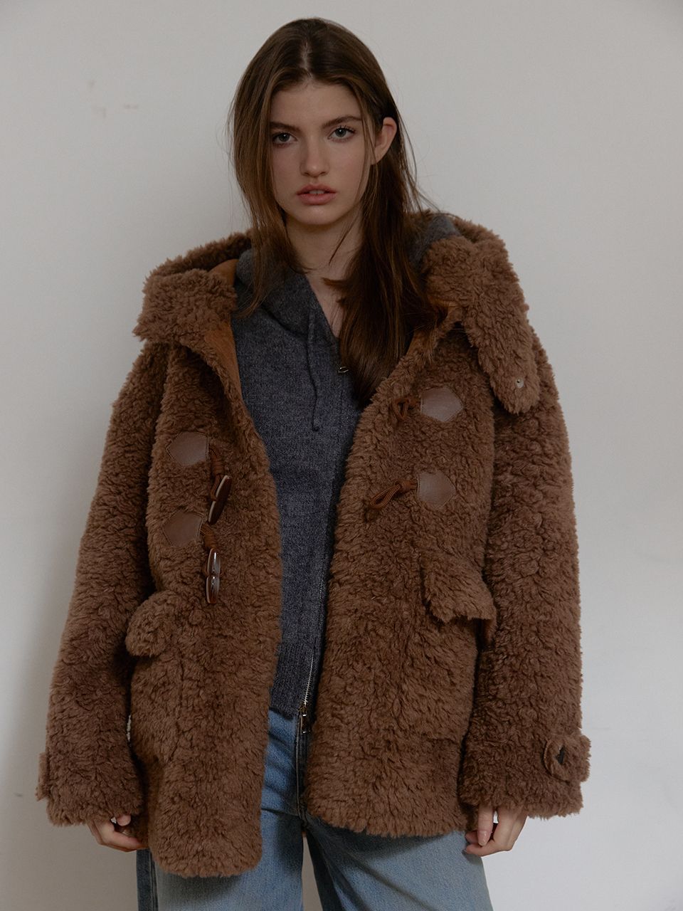 WOOL SHEARLING HOODIE MUSTANG (BROWN) : 아수라 (ASURA)