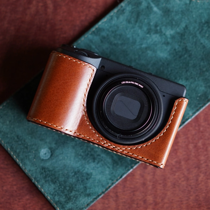 Nikon FM2 / FM3A half case : LEICA CASES & STRAPS by handcraft