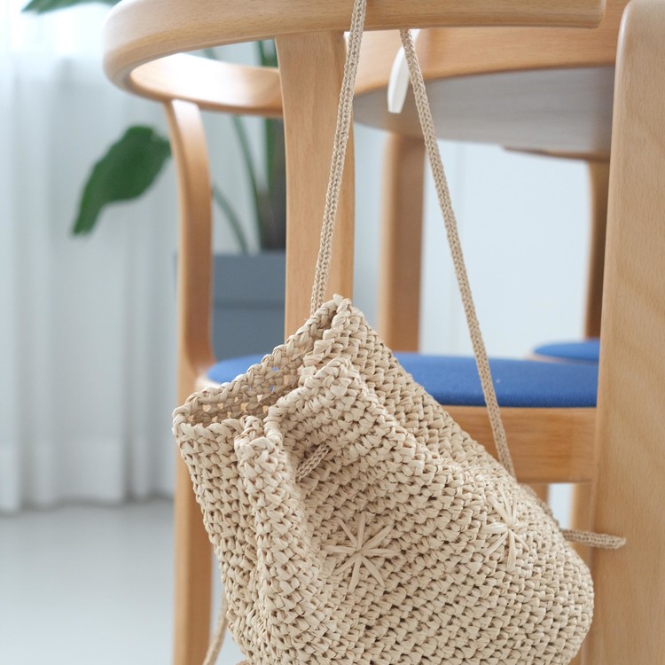 KIT] Raffia bagpack : 마즈쿠리 mazukuri