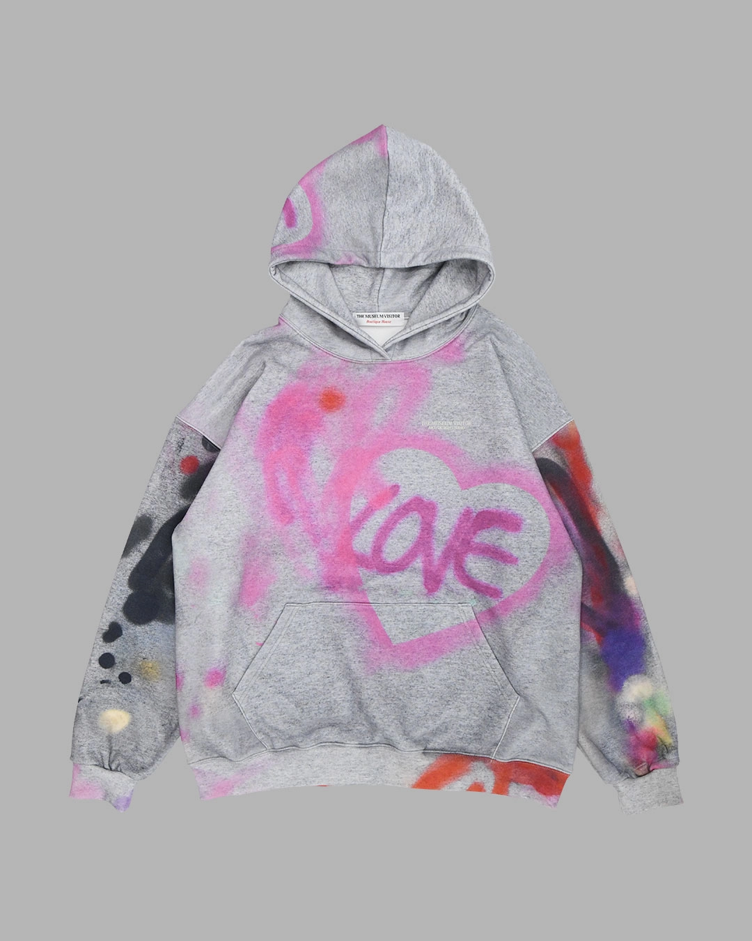 LOVE MULTI SPRAYED PRINTED HOODY (GREY) : THE MUSEUM VISITOR