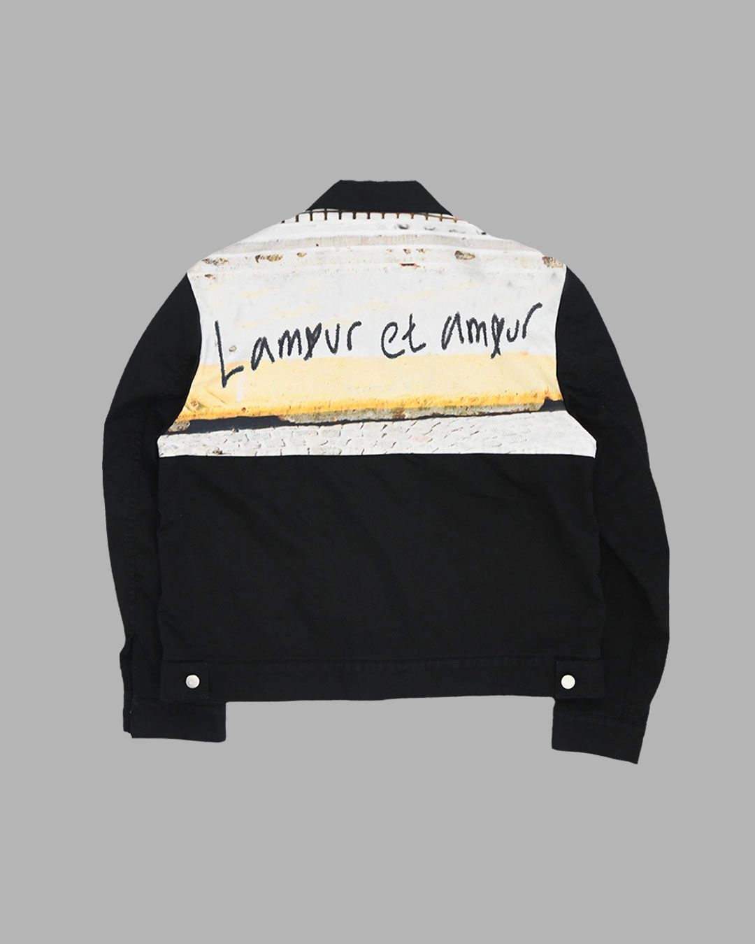 BERLIN PRINTED BLOUSON : THE MUSEUM VISITOR