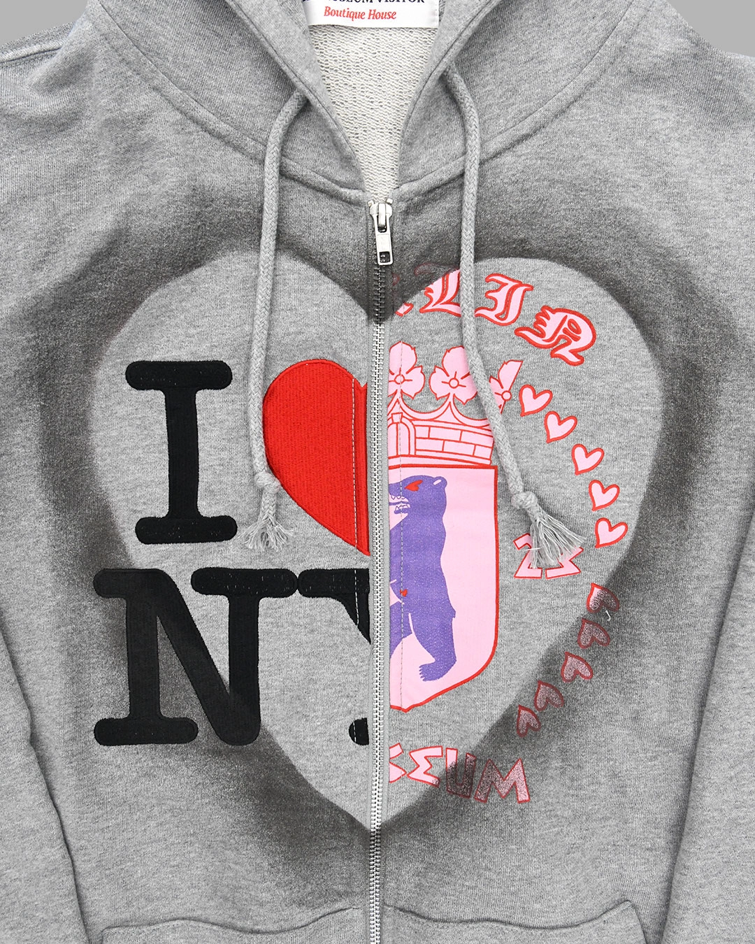 HEART SPRAYED HALF EMBLEM ZIP-UP HOODY(GREY) : THE MUSEUM