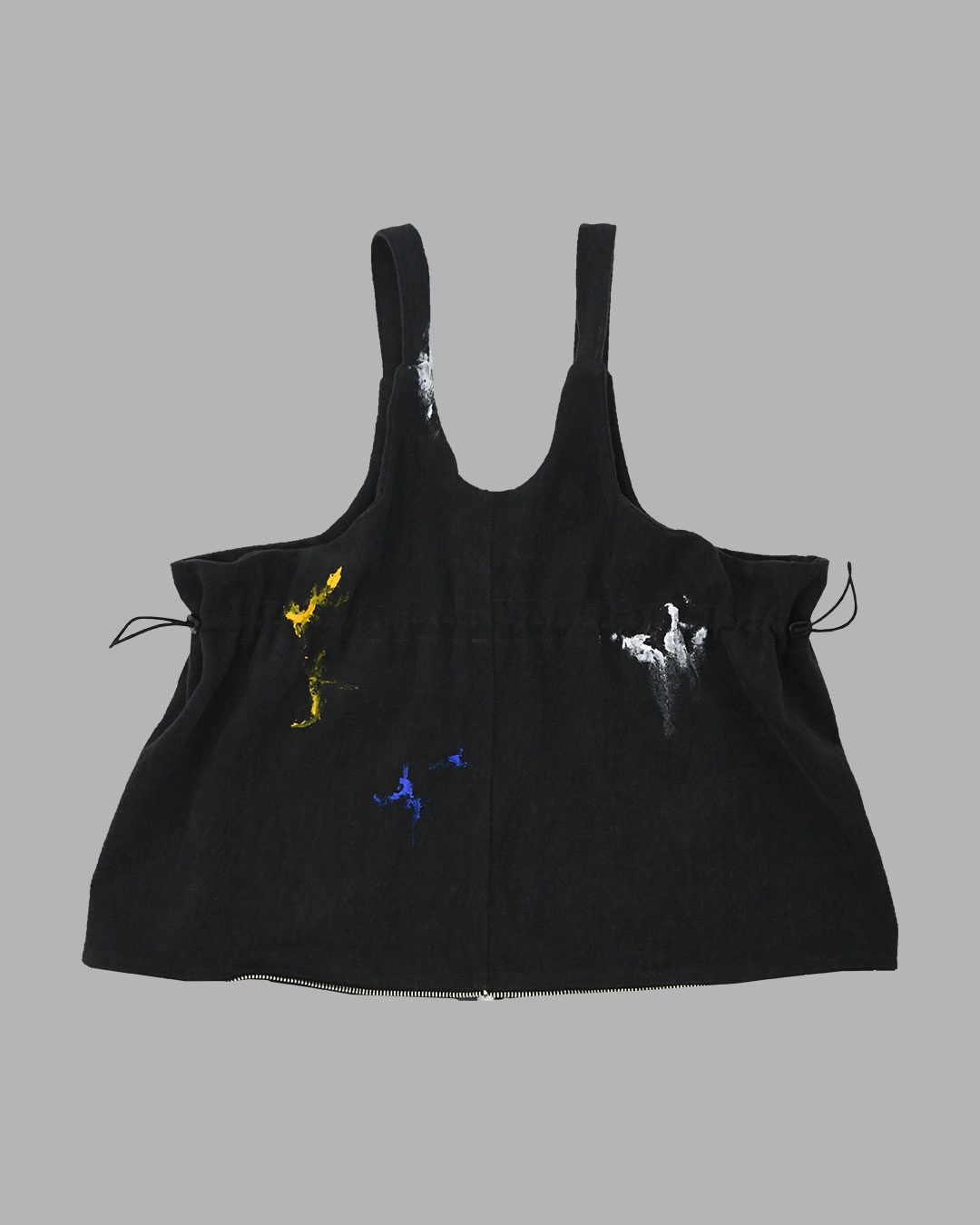 GUT LIFE PAINTED VEST BAG (BLACK) : THE MUSEUM VISITOR