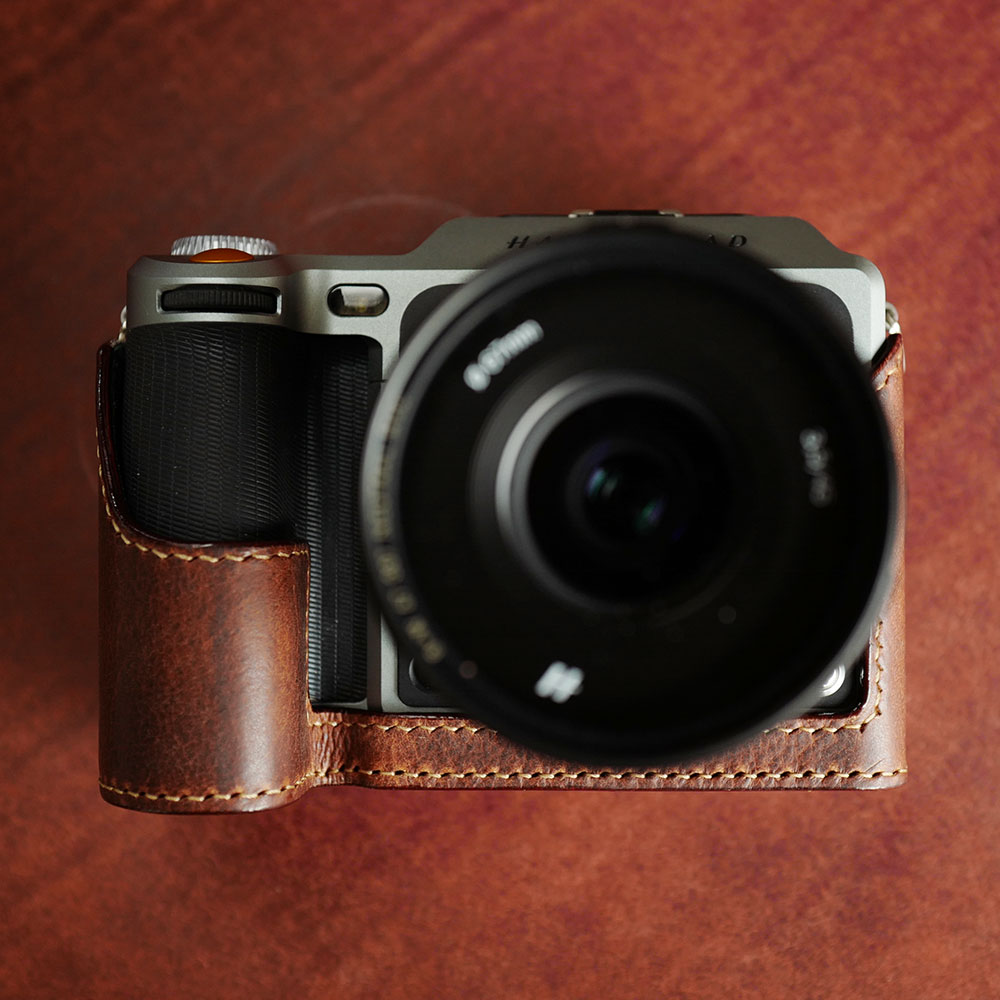 Hasselblad X1D II 50C Half case : LEICA CASES & STRAPS by