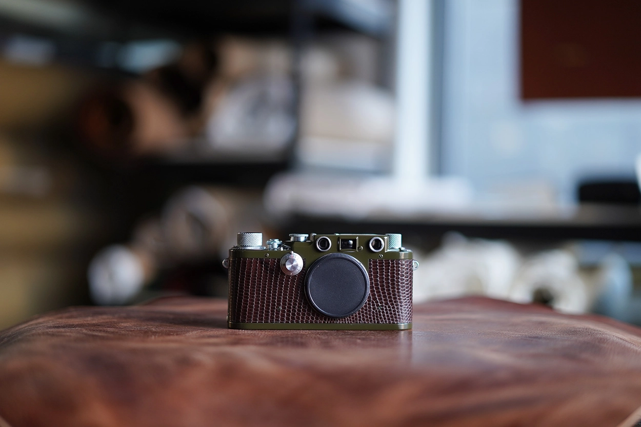 Leica Barnack IIIc / Real leather skin : LEICA CASES & STRAPS by