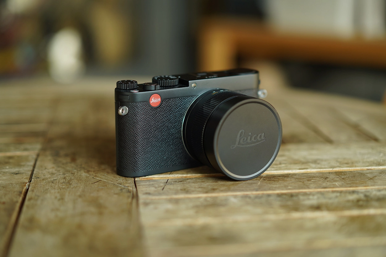 Leica X typ 113 / X-vario Real leather skin : LEICA CASES & STRAPS 