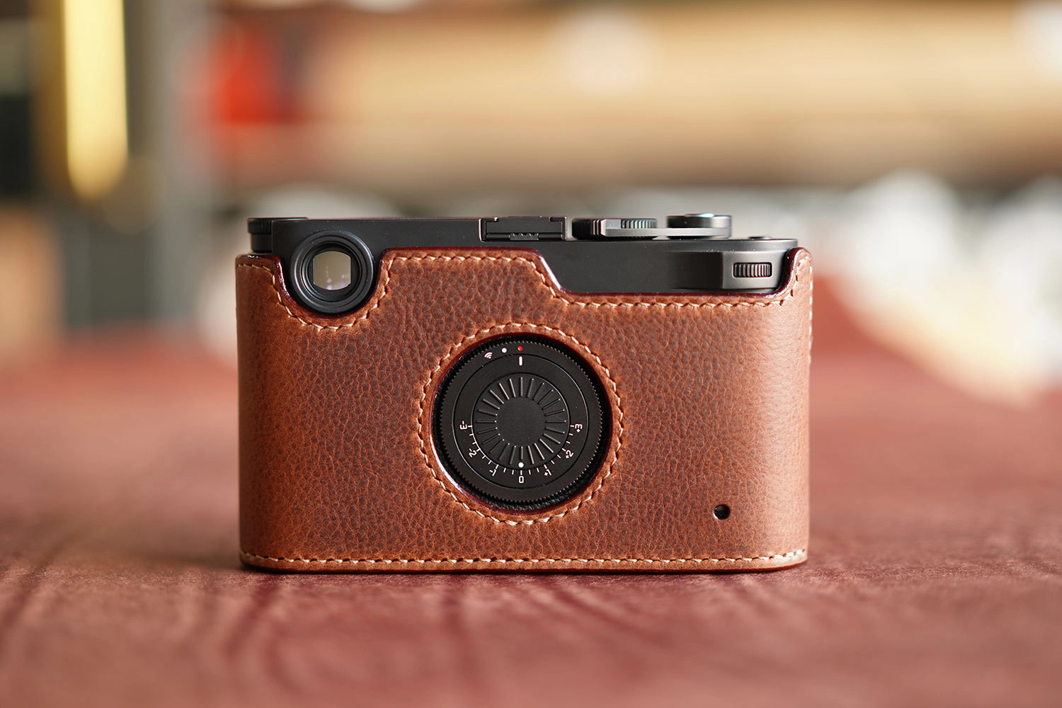 Leica M10D / M10-D half case with Battery Access Door : LEICA