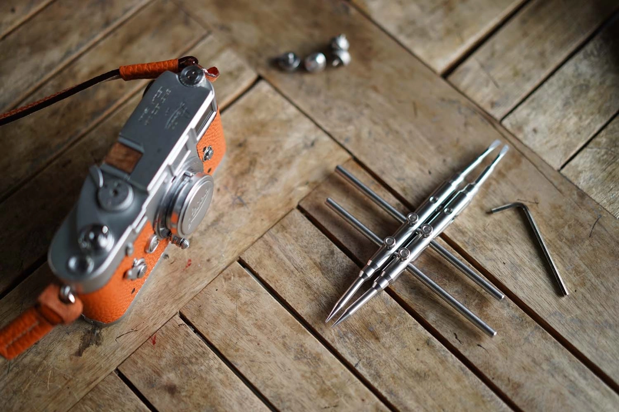 Disassemble tool for re-skin work (Leica M2, M3, M4, MP, M-A, MP3