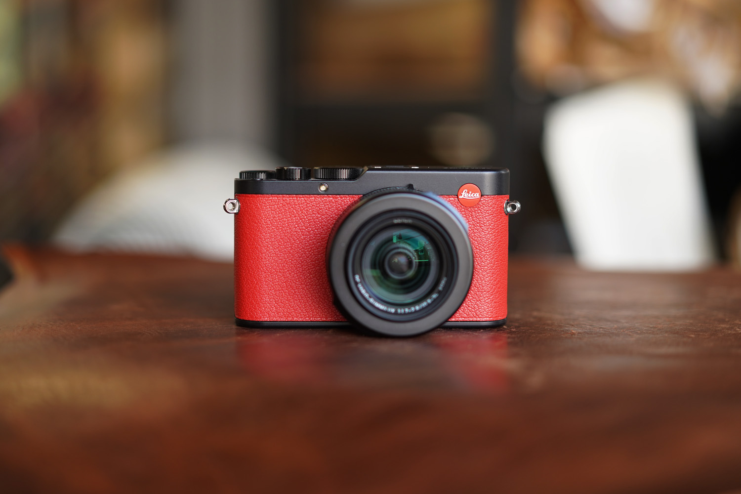 Leica D-lux 8 / Real leather skin : LEICA CASES & STRAPS by