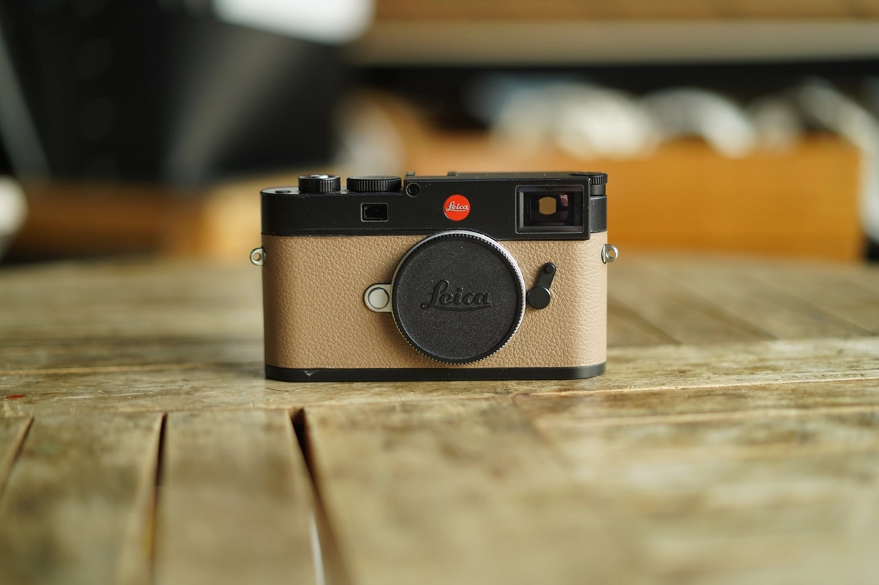 Leica M11, M11-m, M11-P / Real leather skin : LEICA CASES