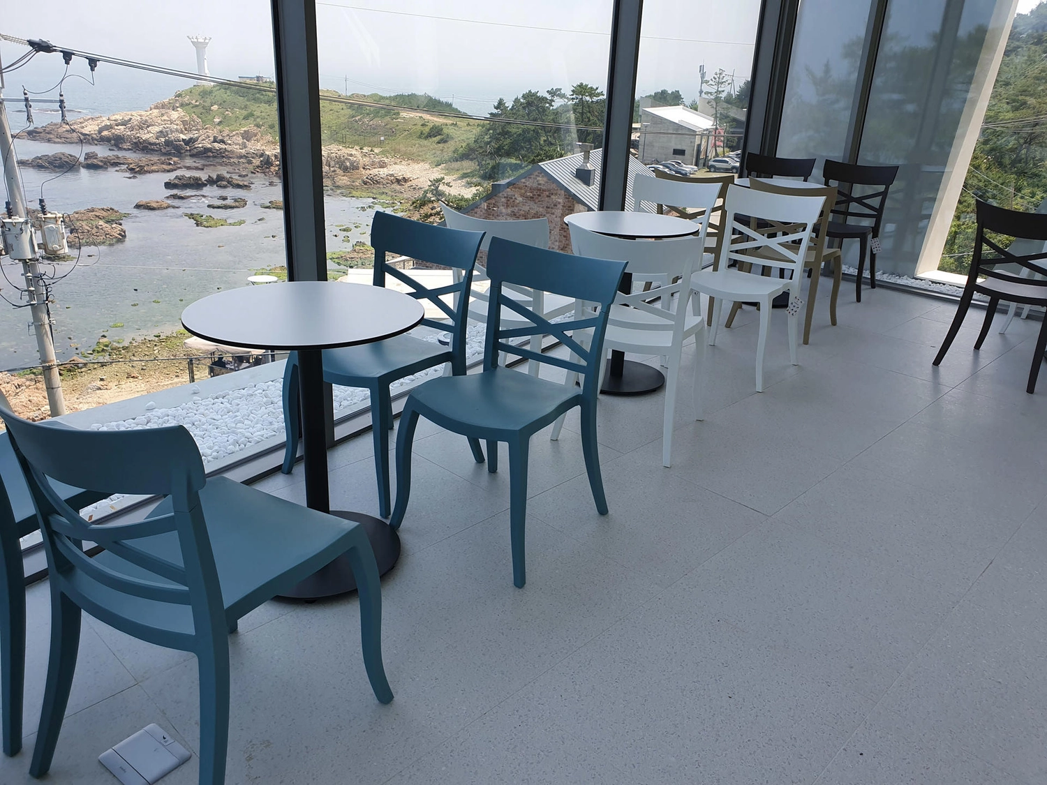 엑세라 사이드 체어
