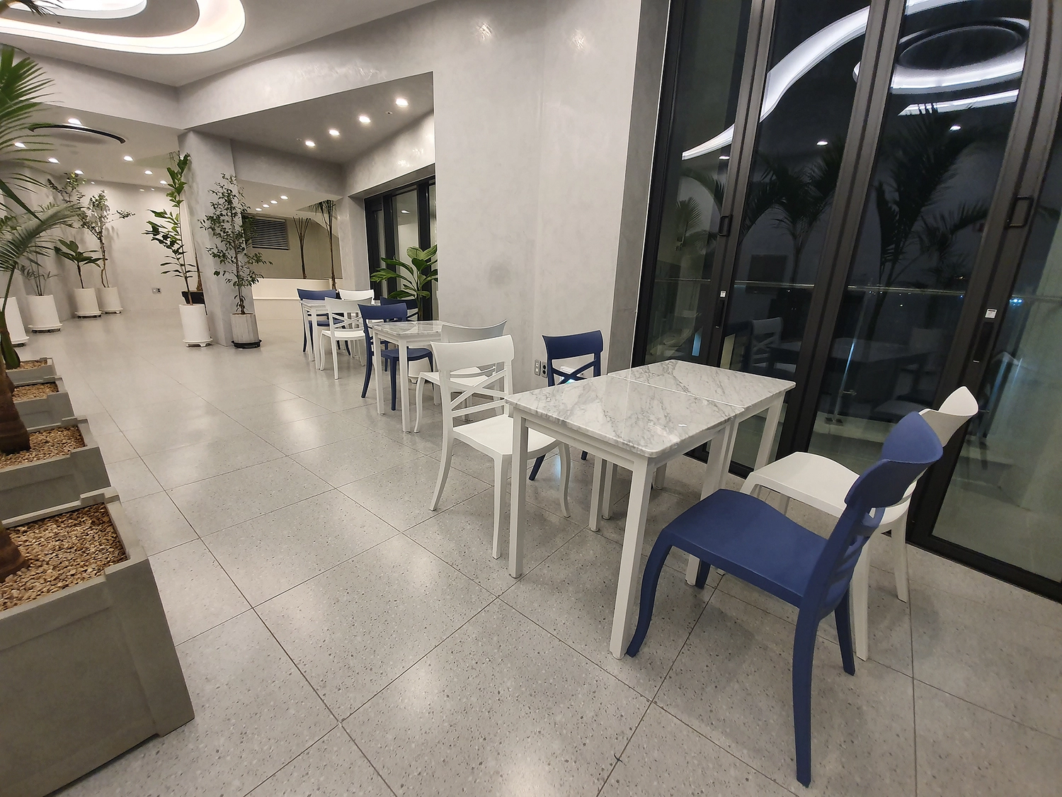 엑세라 사이드 체어
