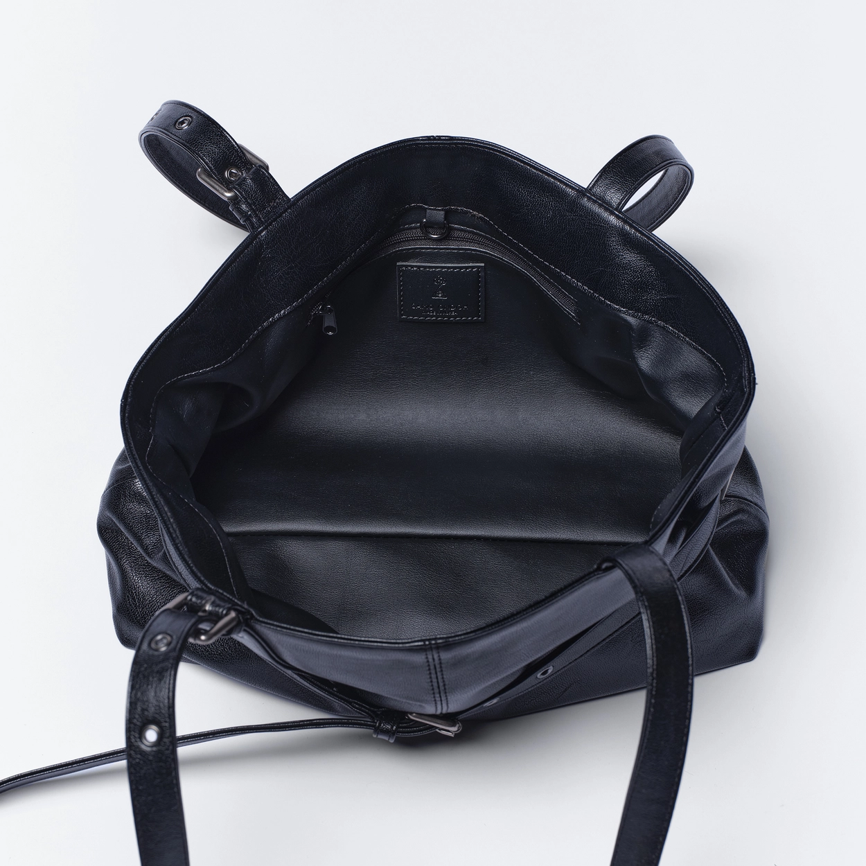 르벨트백 le belt bag M goat black : SAMO ONDOH