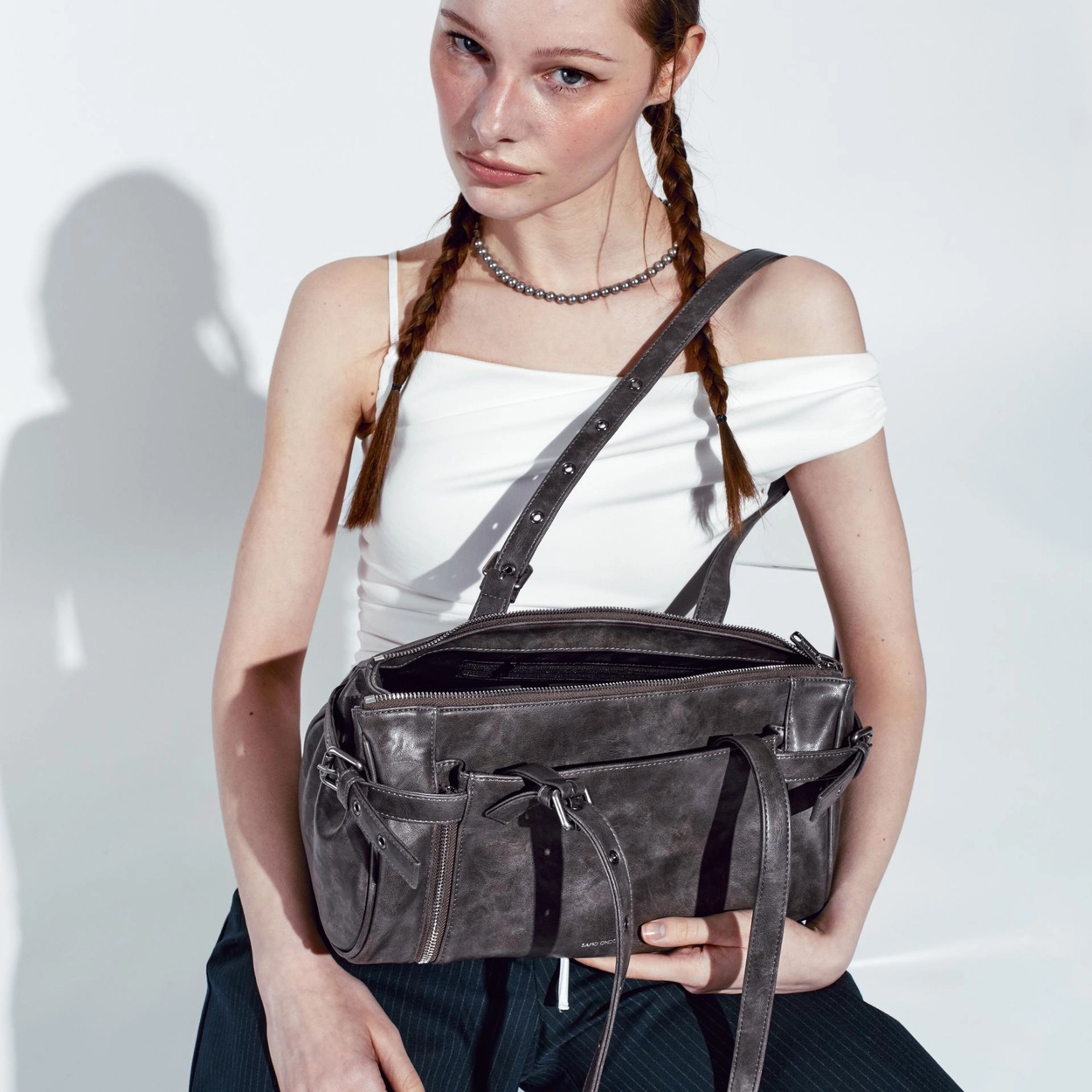 누벨백 nouvelle bag M baked gray : SAMO ONDOH
