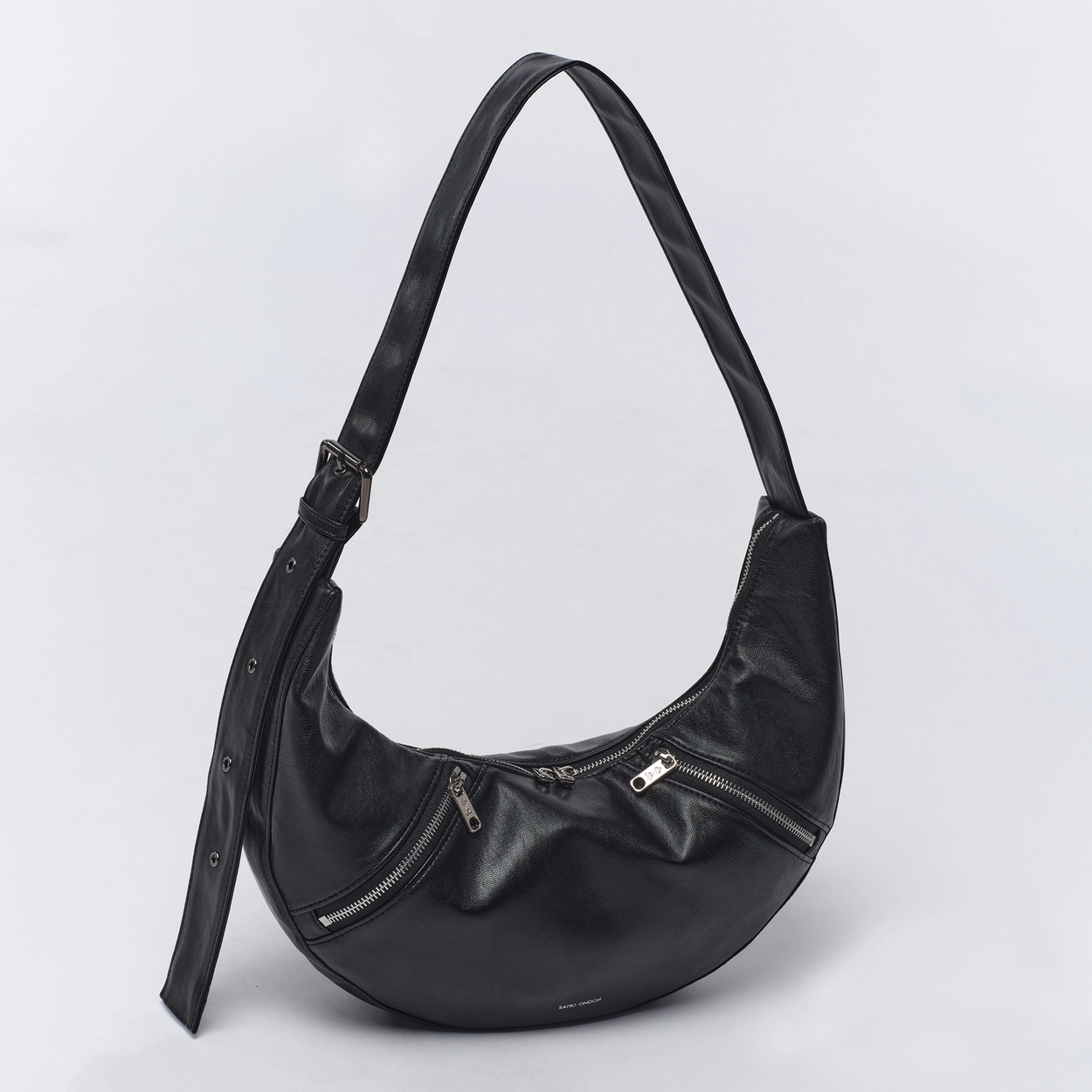 【SAMO ONDOH】韓国人気★ Apple Sling Bag M apple sling bag M goat black