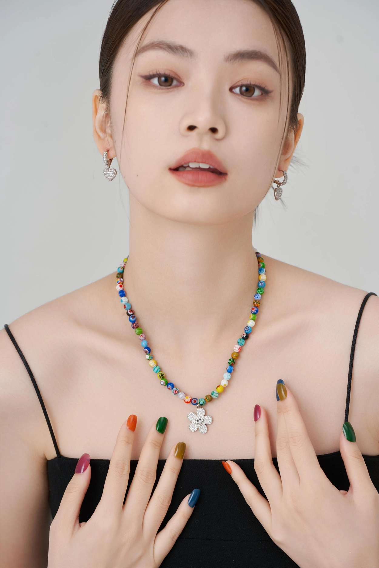 TWENTYONEAUGUST☆[QUEENIE] DIAMOND DAISY CHOKER QUEENIE】 DIAMOND DAISY CHOKER : twentyoneaugust
