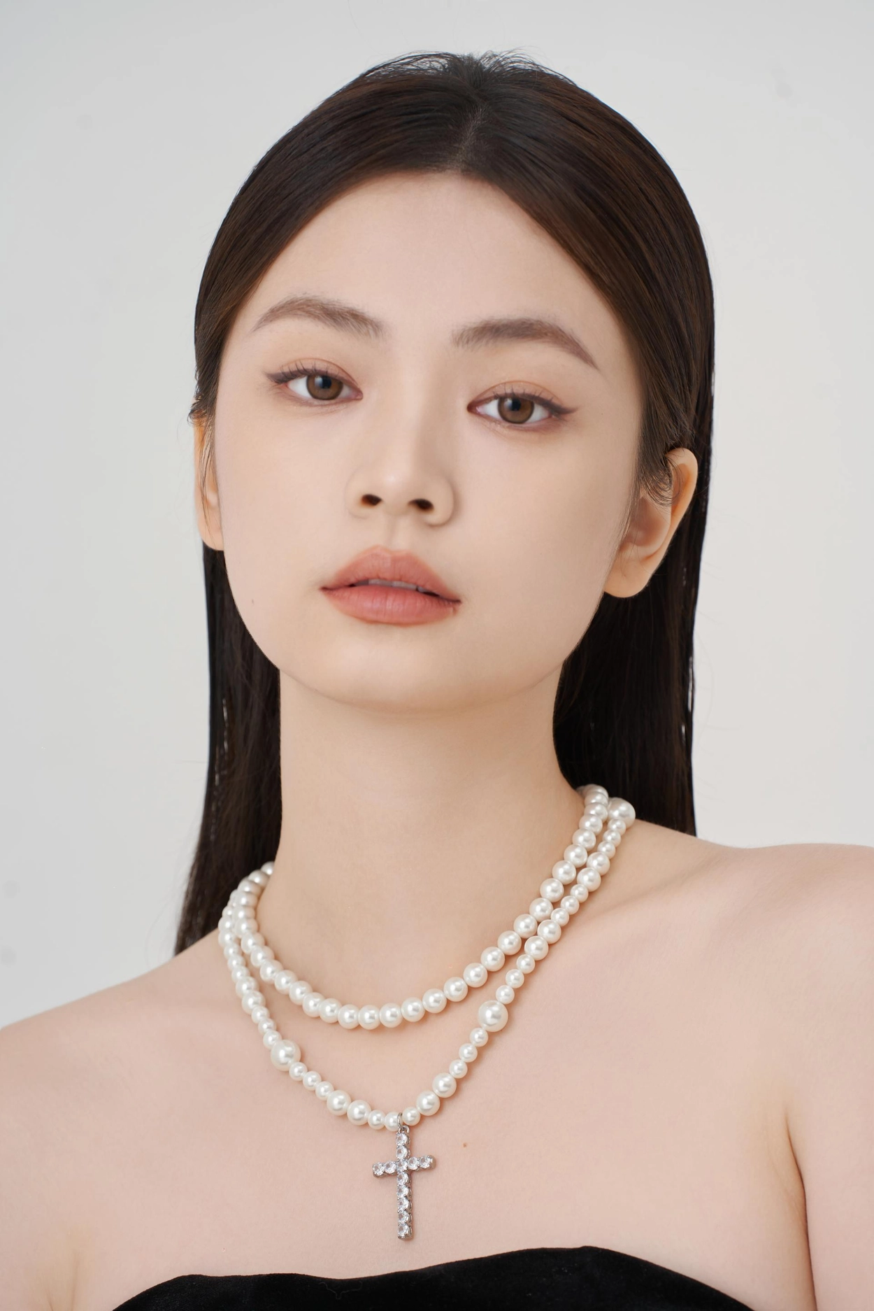 関税込☆TWENTYONEAUGUST★DOUBLE LAYER PEARL CROSS NECKLAC.E DOUBLE LAYER PEARL CROSS NECKLACE - TWENTYONEAUGUST | 60