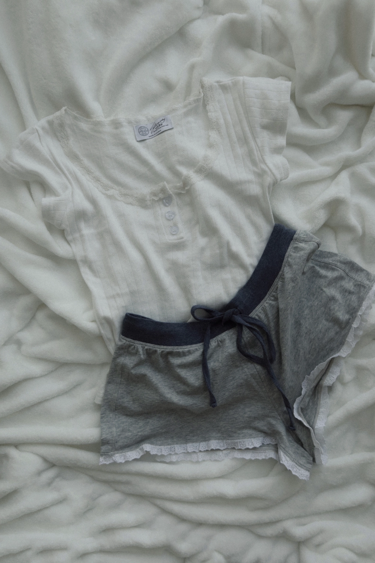 【SWIMCITY】Alyssa lace top ALESSIA_TOP_DSBL_0008lead_gran