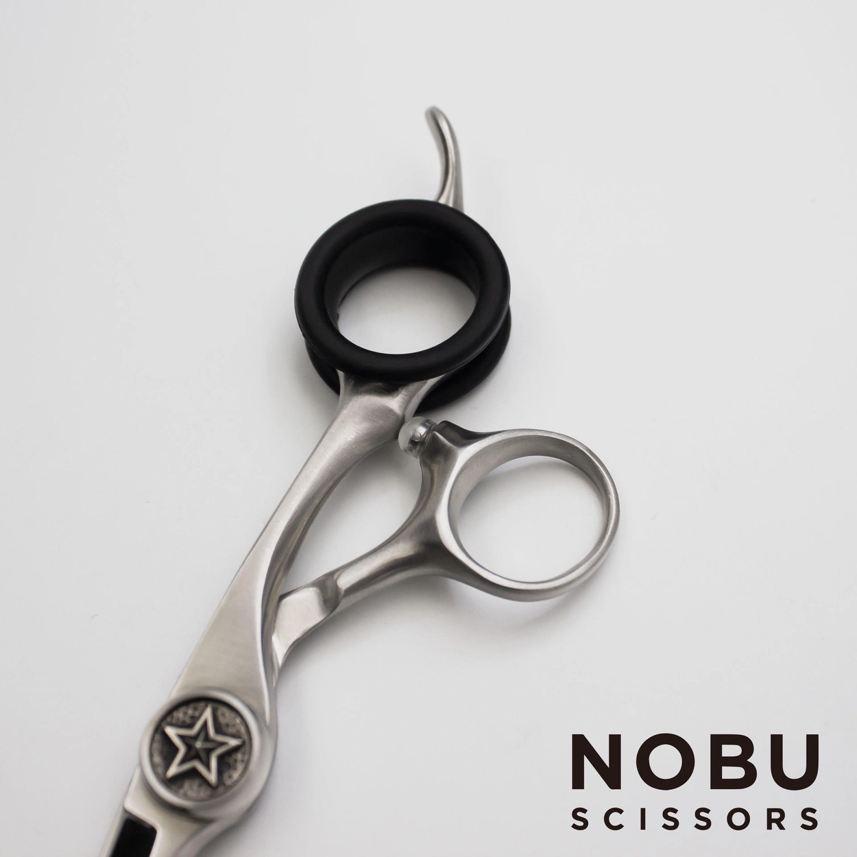 TOGINON NOBU 5.6 INCH : Shear Story