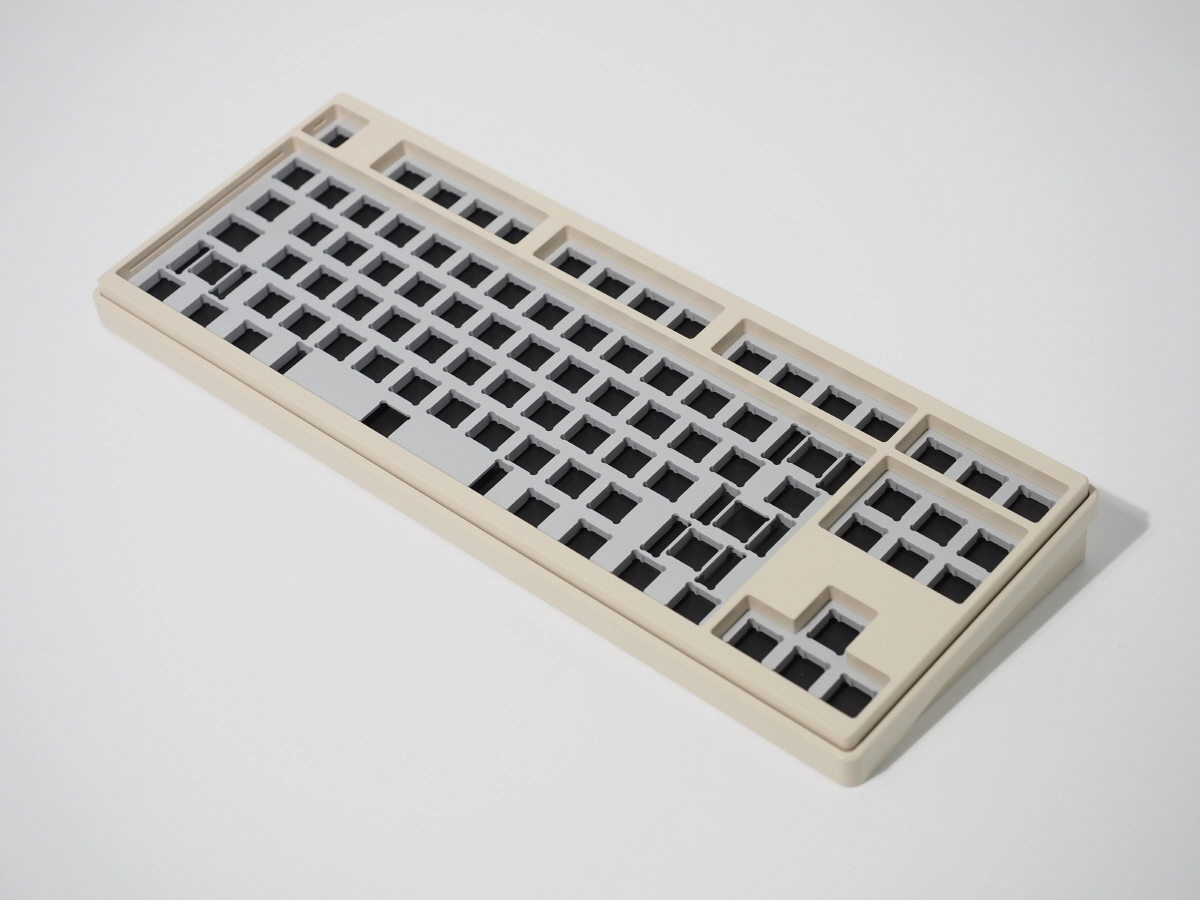 Classic TKL TX モ*オ様 WK classic_tkl_left.jpg?quality= Beige キーボード