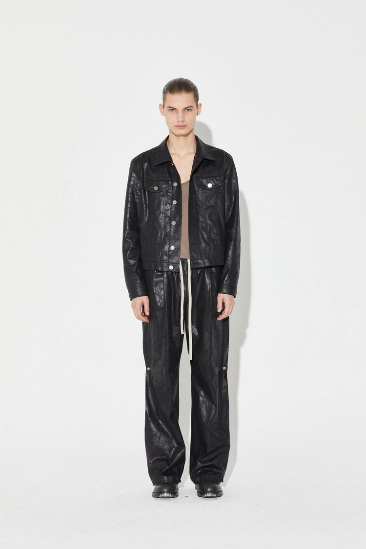 무명 MOOMYUNG CRUSHED COATED TRUCKER JUMPER (BLACK) 무명 MOOMYUNG CRUSHED COATED TRUCKER JUMPER (BLACK)