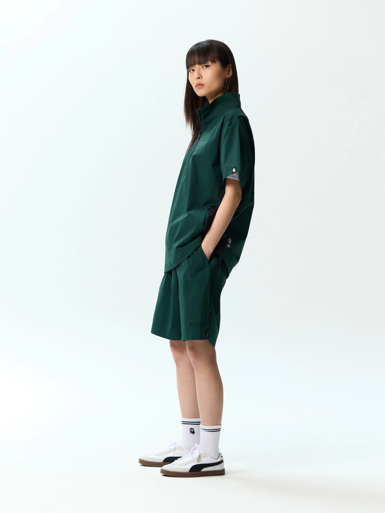 Half Zip-up Ventilation Stand Collar P-Shirts (GN) : JAMIE Half Zip-up Ventilation Stand Collar P-Shirts (GN) : JAMIE