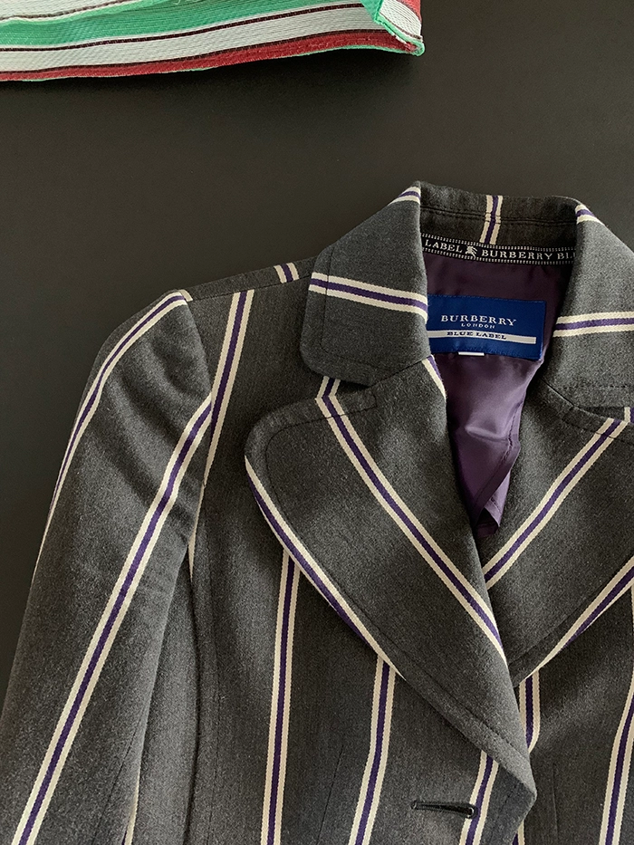 y2k✨️ BURBERRY BLUE LABEL ナポレオン ジャケット 希少 y2k✨️ BURBERRY BLUE LABEL ナポレオン ジャケット 希少