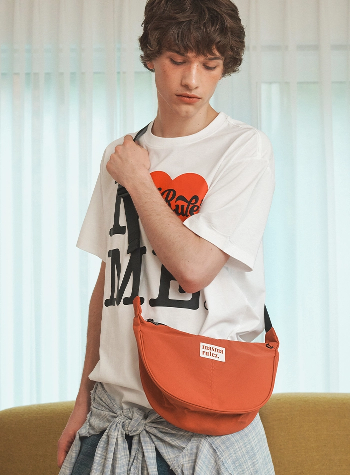 ショルダーバッグ・ポシェット Masmarulez Wing Suede Bag 2 Colors masmarulez(マスマルールズ) ショルダーバッグ・ポシェット