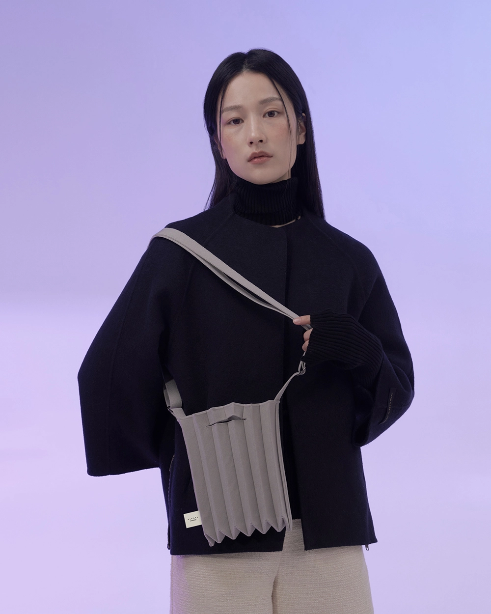 PLEATS MAMA 正規品関税込み MINI STUDIO BAG GREY Mini Studio Bag Grey : PLEATSMAMA: Sustainable Knit Pleats Bag