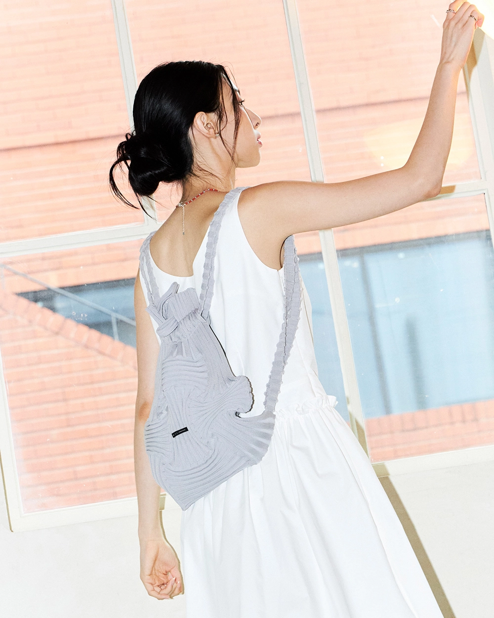 PLEATS MAMA 正規品関税込み MINI BOW BACKPACK GREY Bow BackPack Grey : PLEATSMAMA: Sustainable Knit Pleats Bag