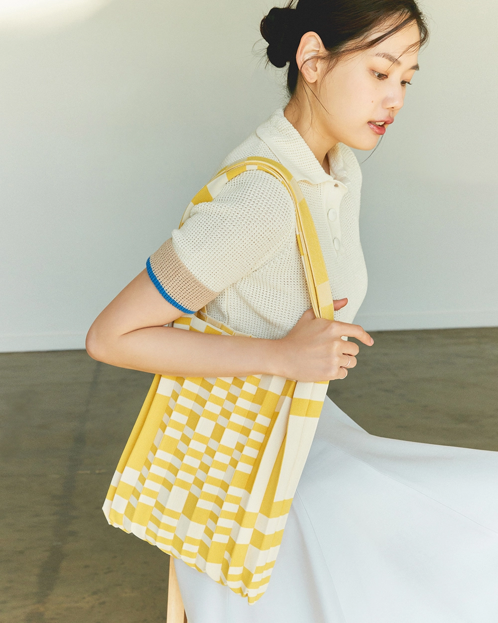 PLEATS MAMA 正規品関税込み SHOULDER BAG GRID YELLOW Shoulder Bag Grid Yellow : PLEATSMAMA: Sustainable Knit