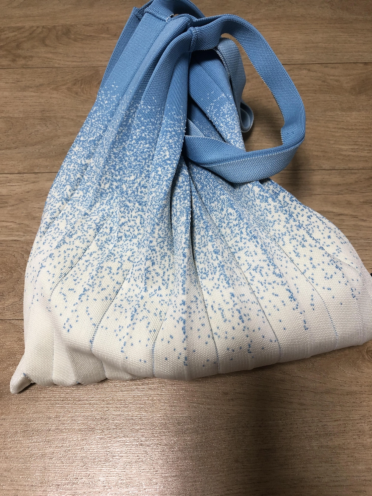 Shoulder Bag Ocean Sky : PLEATSMAMA: Sustainable Knit Pleats Bag