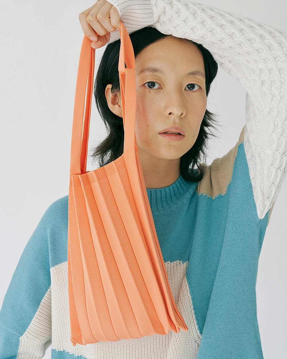 大人気【PLEATSMAMA】Knit Pleats NANO Bag (9 色) Nano Bag Green : PLEATSMAMA: Sustainable Knit Pleats Bag
