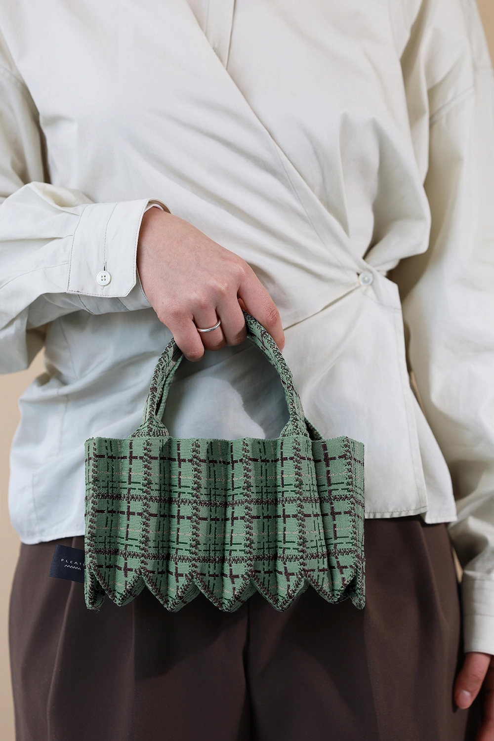 PLEATS MAMA ♥ Tweed Mini Tote Bag /追跡付 PLEATS MAMA ♥ Tweed Mini Tote Bag /追跡付 (PLEATS MAMA