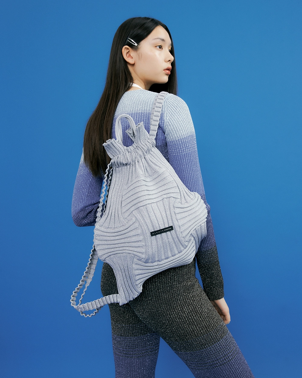 PLEATS MAMA 正規品関税込み BOW BACKPACK GREY Bow BackPack Grey : PLEATSMAMA: Sustainable Knit Pleats Bag