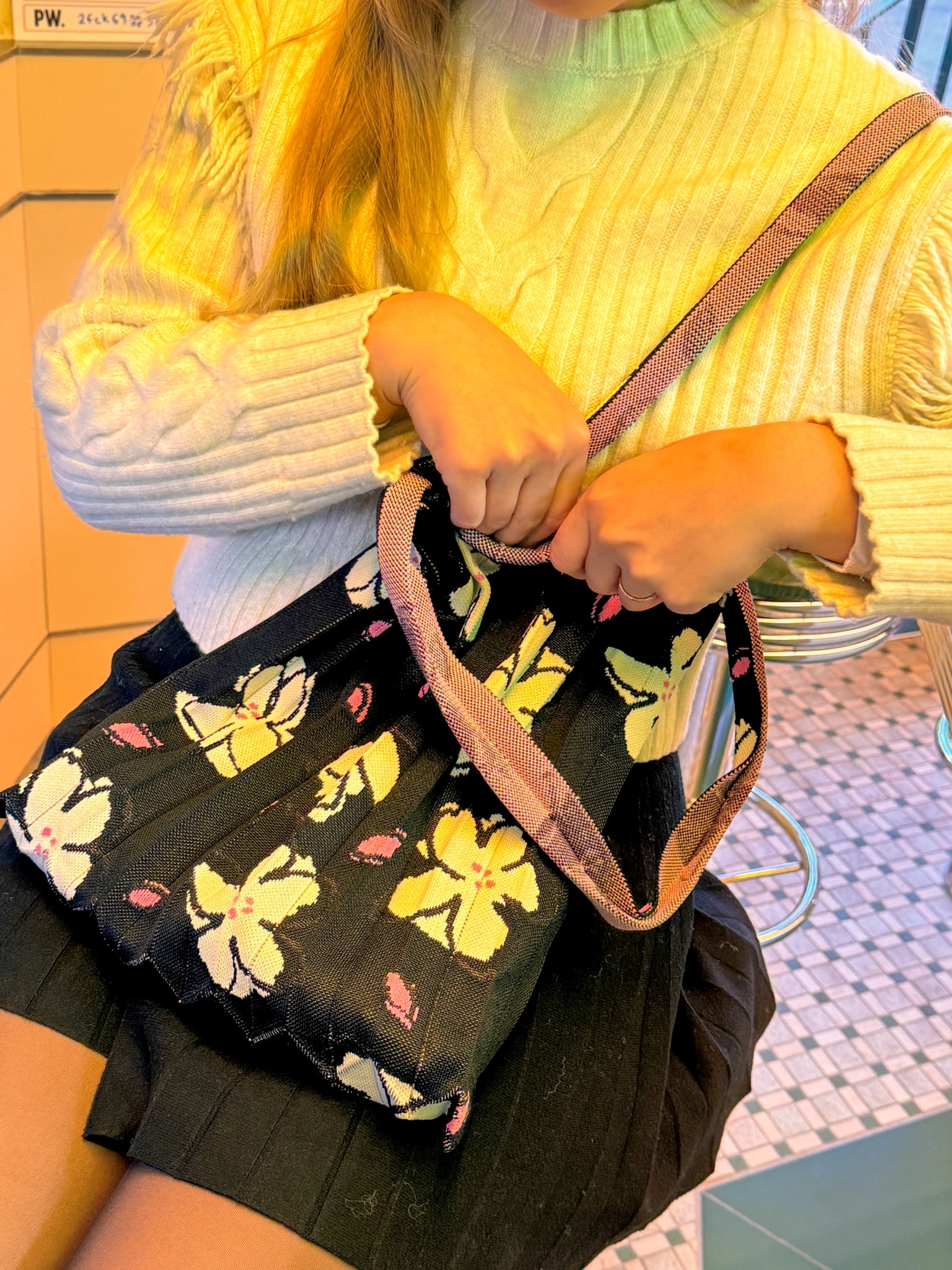 【PLEATS MAMA】[Cherry Blossom Edition] Shoulder bag 3 COLOR CHERRY BLOSSOM EDITION] Shoulder Bag Black(free reusable