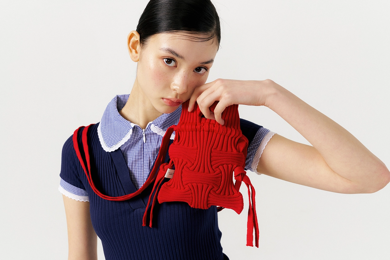 Mini Cross Bow Bag Red : PLEATSMAMA: Sustainable Knit Pleats Bag