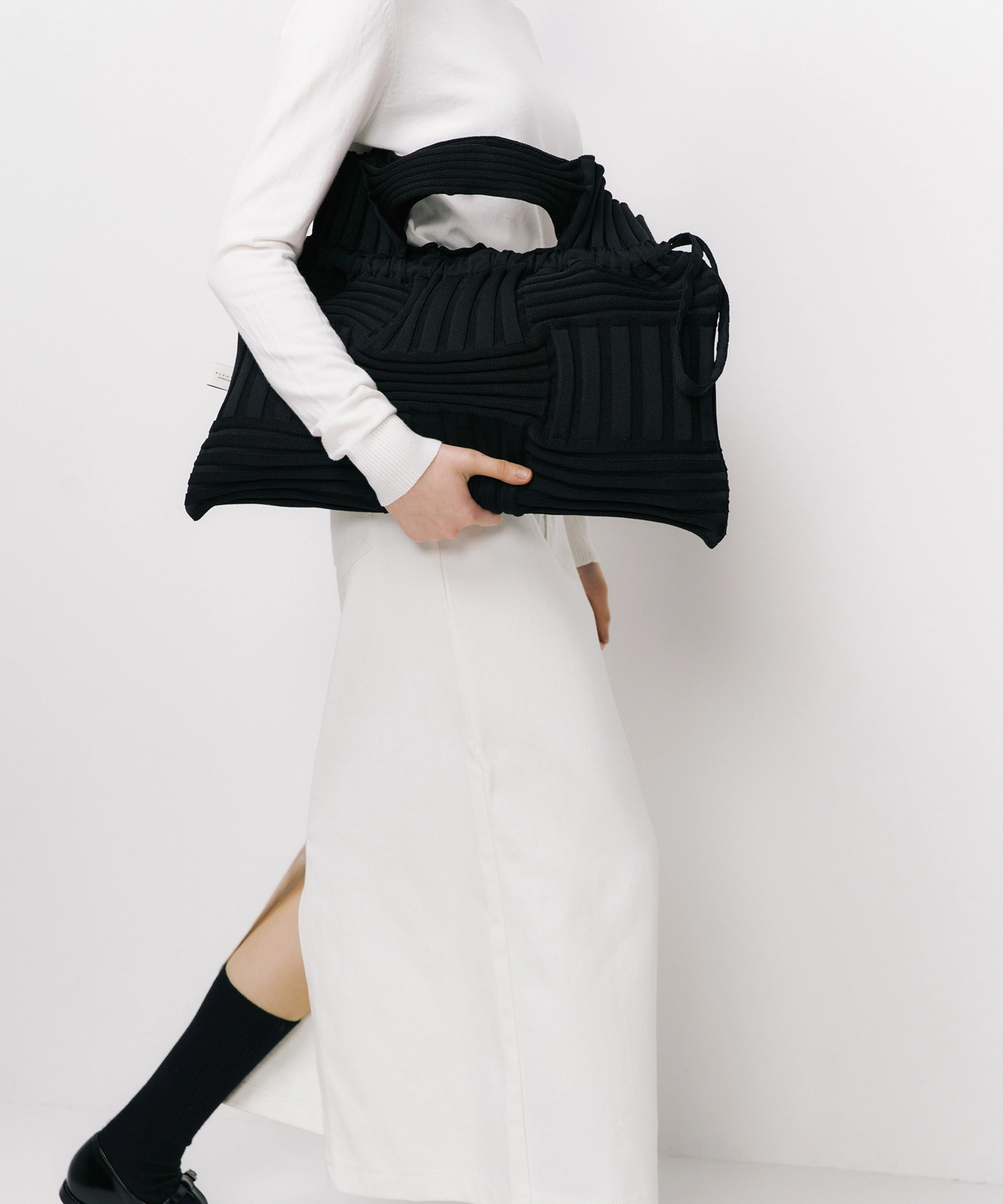 Big Bow Bag Black : PLEATSMAMA: Sustainable Knit Pleats Bag