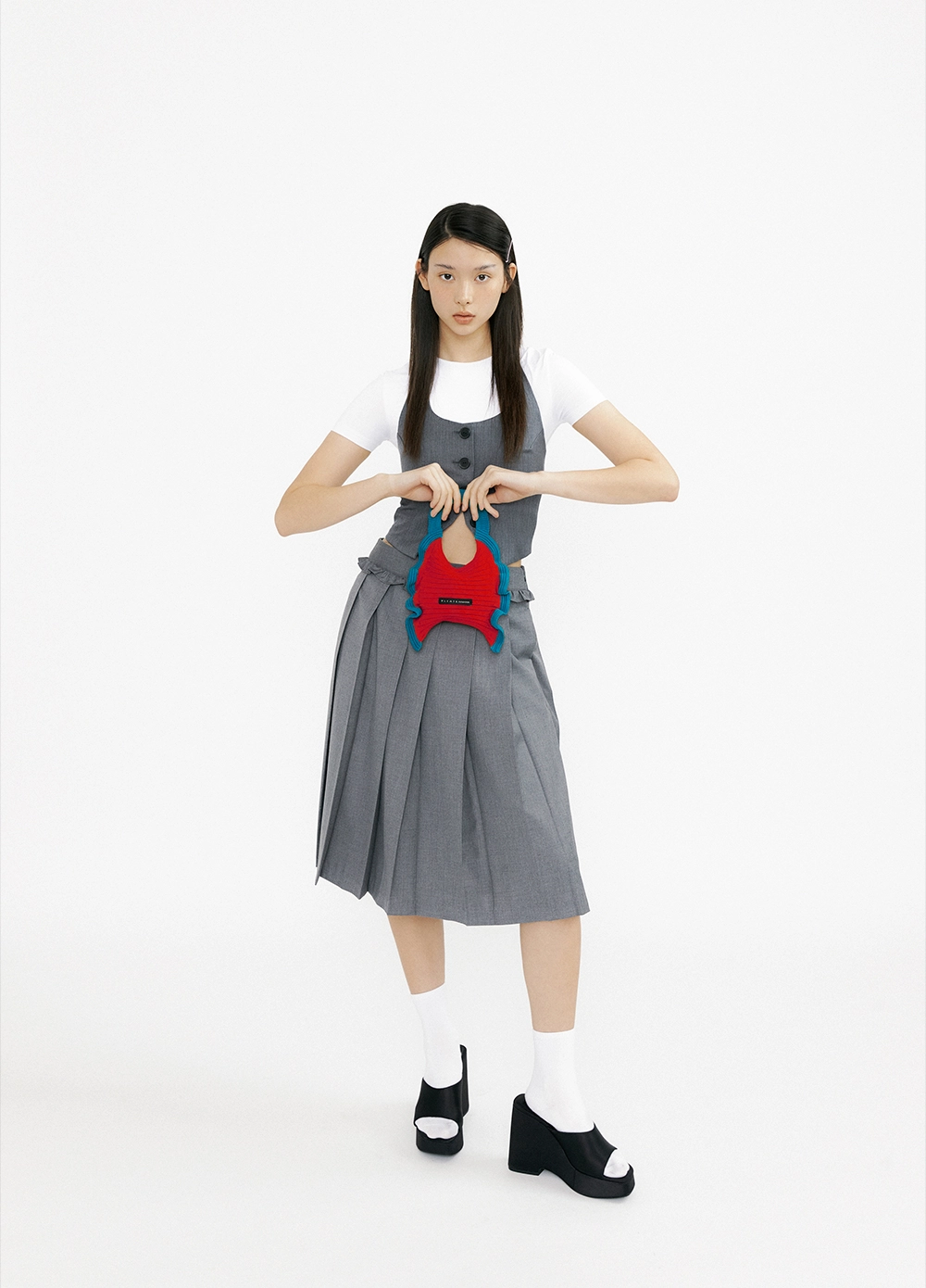 PLEATS MAMA☆Ruffle Mini Tote Bag Ruffle Mini Tote Bag Black : PLEATSMAMA: Sustainable Knit