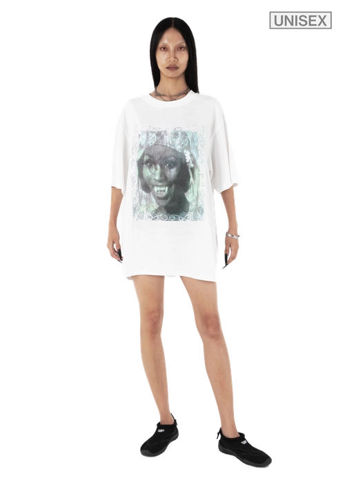 【604SERVICE】LIGHT OF LOVE OVERSIZED TEE IN BLACK Light of Love Oversized Tee in Black – L'Oeuvre
