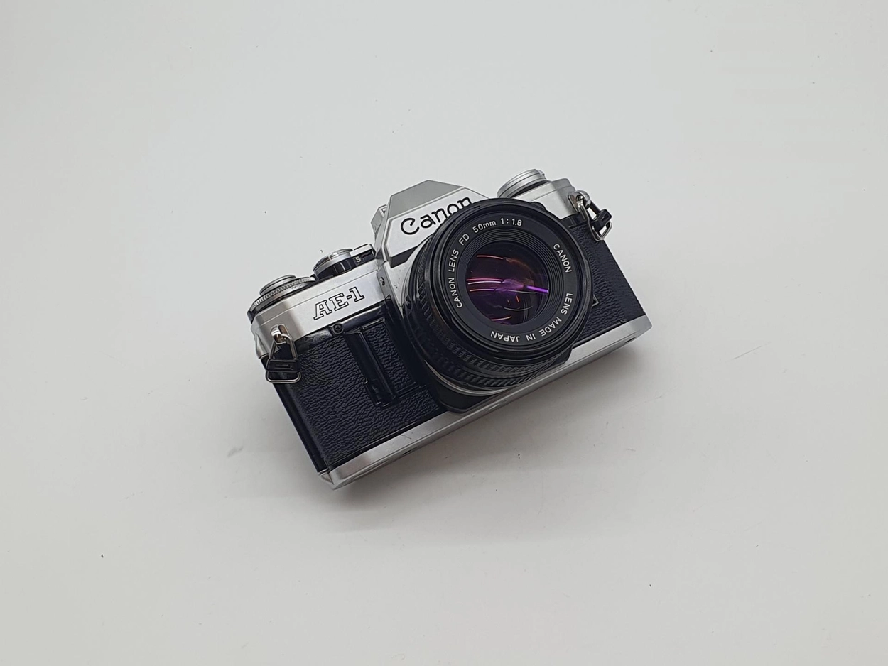 캐논 canon AE-1 + 50mm FD Lens 캐논 canon AE-1 + 50mm FD Lens